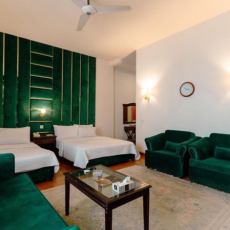 Vip House Peshawar Hotel Eksteriør billede